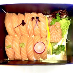 Salmon Original (12 pezzi nigiri + 6 pezzi sashimi) - 1003